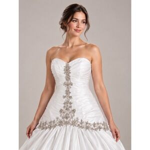 VTGWhite Satin Strapless Sweetheart Beaded Corset Back Wedding Dress size 10